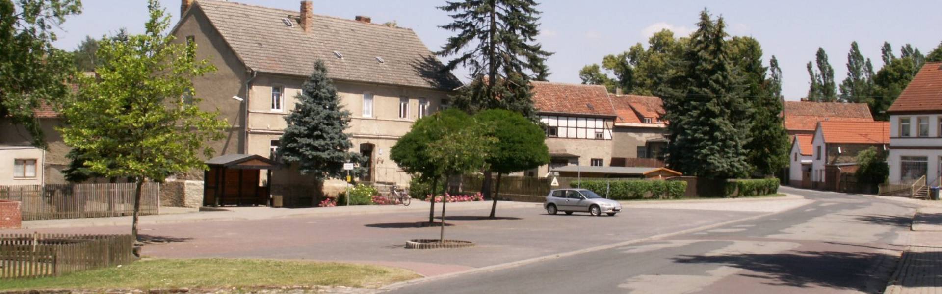 Der Dorfplatz